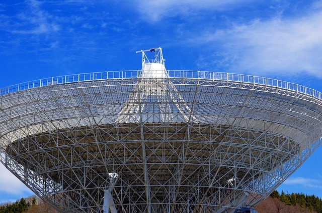 Radio Telescope To Explore Space